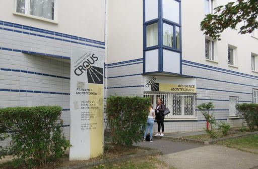 photo1
